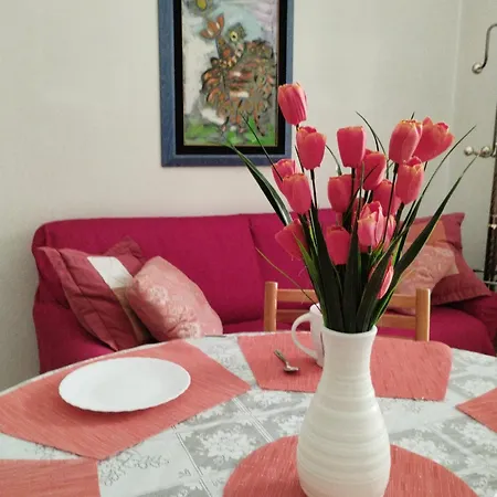 Casa Rosy Appartement *