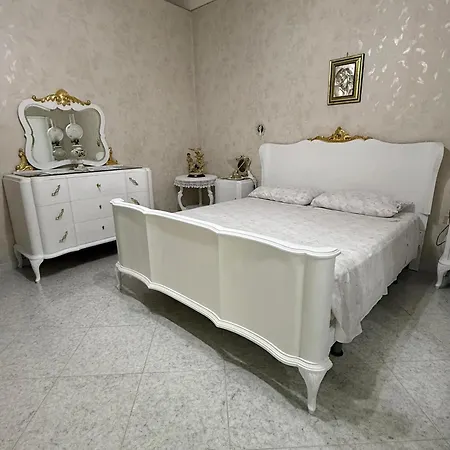 דירה Casa Rosy מנפרדוניה